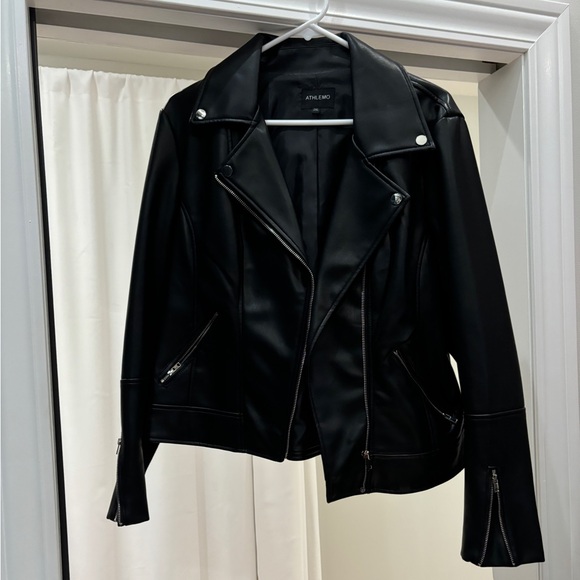 Jackets & Blazers - Women leather jacket